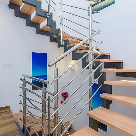 Miri * Privlaka (Zadar)