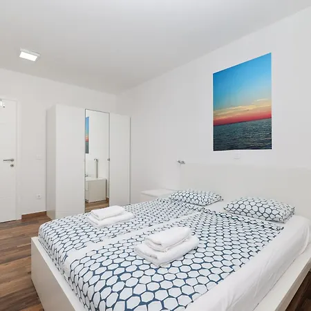 Miri * Privlaka (Zadar)