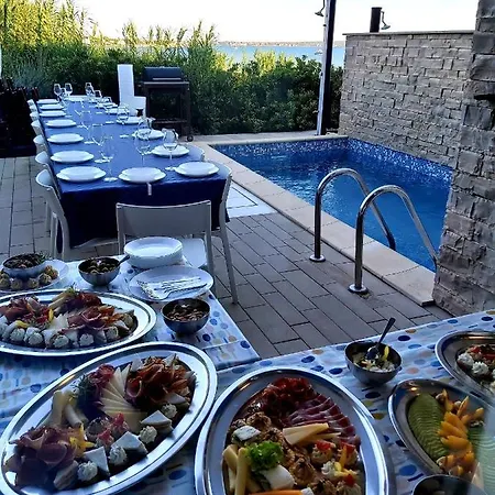 Miri Villa