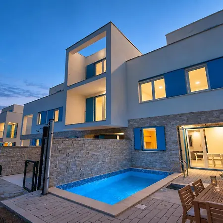 Miri * Privlaka (Zadar)