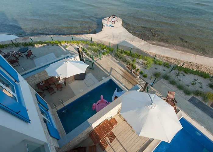 Miri Привлака